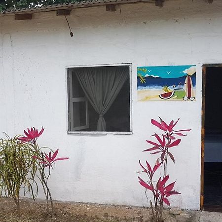 Montanita Garden Hostal Екстер'єр фото