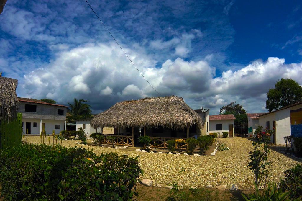 Montanita Garden Hostal Екстер'єр фото